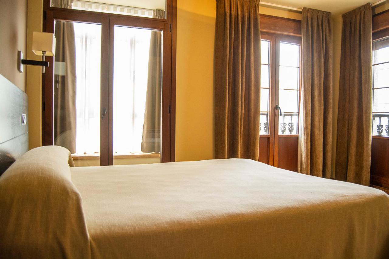 Hotel Baltico Luarca Zewnętrze zdjęcie