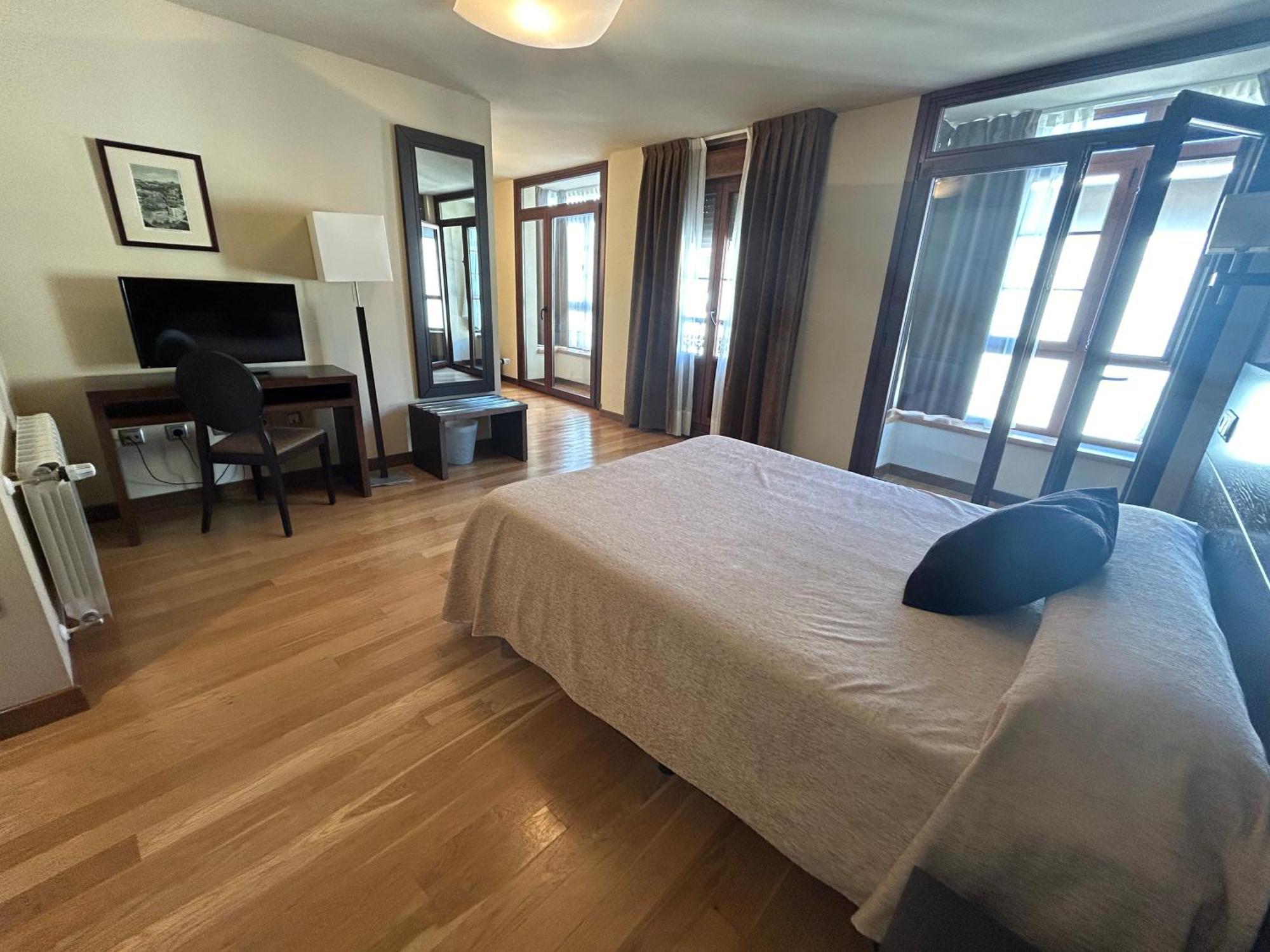 Hotel Baltico Luarca Zewnętrze zdjęcie